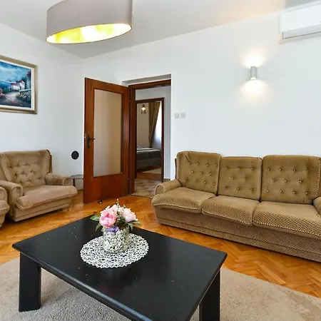 Fuer 7 Personen Ca 100 Qm In Fazana, Istrien Istrische Riviera *