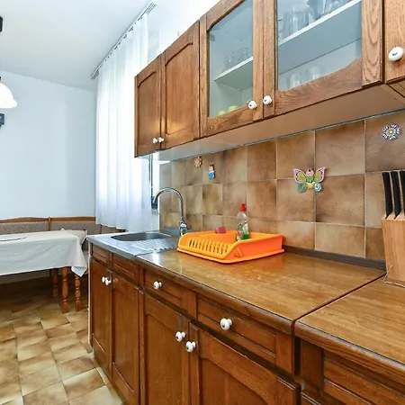 Apartment Fuer 7 Personen Ca 100 Qm In Fazana, Istrien Istrische Riviera *